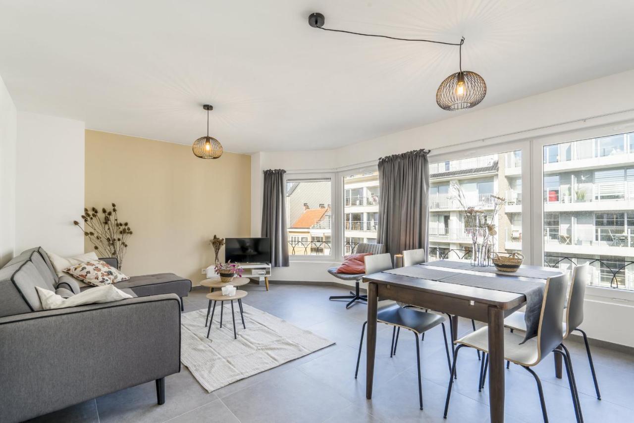 Delightful Family Apartment At Only 50 Meters From The Beach / Panne A Cote De Panne Zewnętrze zdjęcie